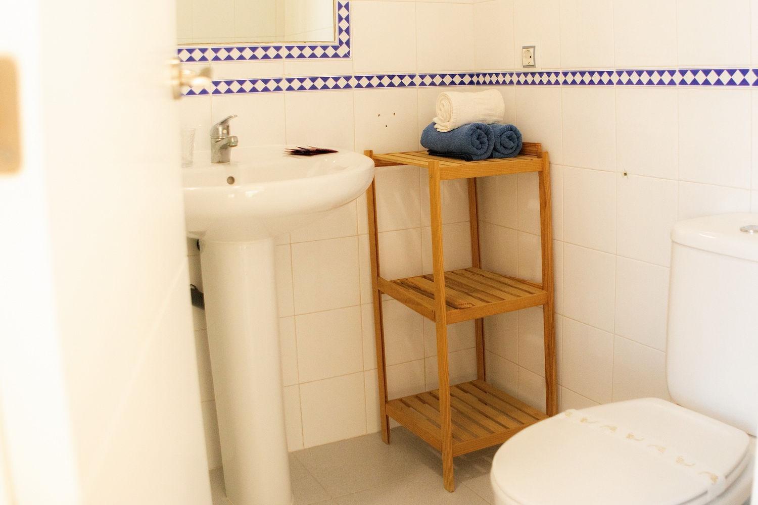 Hotel Playa Conil - Beachfront Studios & Suites كونيل ذي لا فرونتيرا المظهر الخارجي الصورة